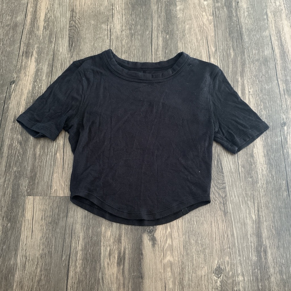 Lululemon Athletica Black Crop T-Shirt